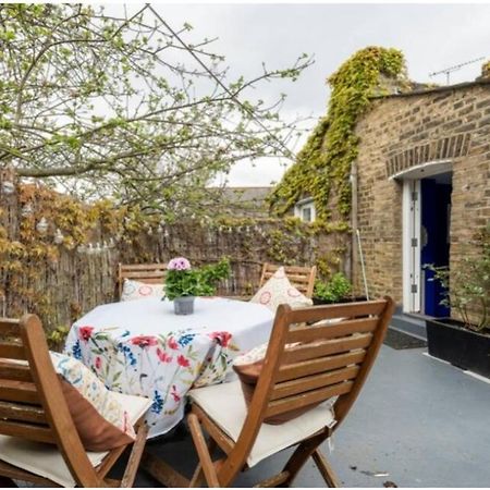 Stylish Room With Private Bath & Terrace In Super Central Clapham Junction Minutes From Victoria, Waterloo London Exteriör bild