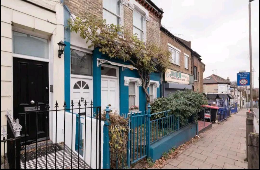 Stylish Room With Private Bath & Terrace In Super Central Clapham Junction Minutes From Victoria, Waterloo London Exteriör bild